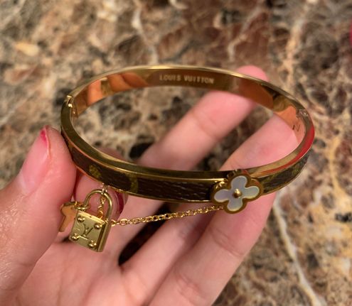 Louis Vuitton Altered Monogram Flower & Lock Clasped Bangles Gold - $68 -  From Katheline