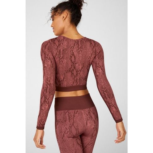 Fabletics Womens Top Size L Kamila Seamless Long Sleeve Cherry Mocha  Reptilia Size L - $29 - From Katie