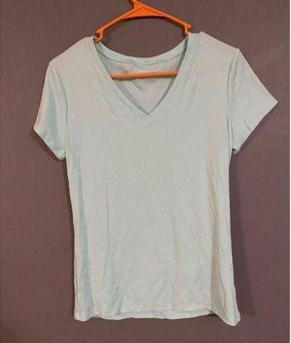 No Boundaries Short Sleeve V Neck Shirt Size Large - $8 - From Nicole