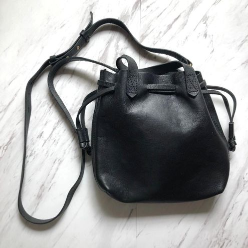 small drawstring transport crossbody