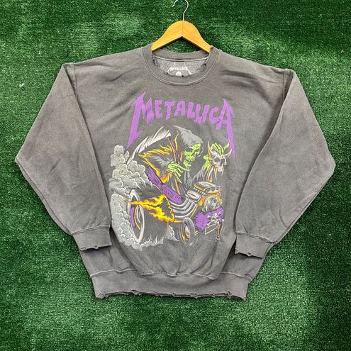 Urban Outfitters Metallica Here Comes Revenge Heavy Metal Crewneck Sweater  Size Medium Gray - $50 - From Nestor