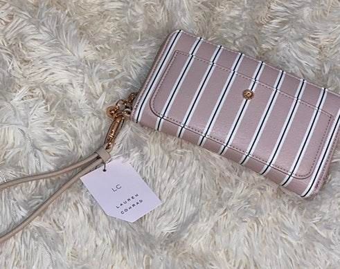 LC Lauren Conrad Whitney Wallet