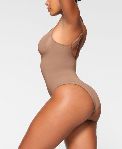 SKIMS SEAMLESS SCULPT THONG BODYSUIT Size undefined - $68 - From Rachel