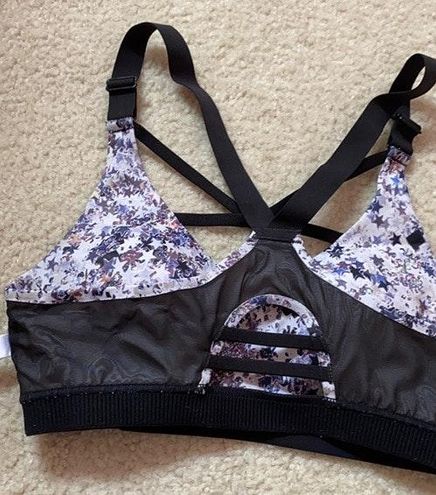 Victoria's Secret Lightweight Sports Bra Multiple - $15 (57% Off Retail) -  From Grace