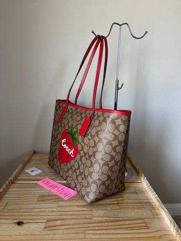 Coach 5696 City Tote In Signature Canvas Khaki/Fuchsia 