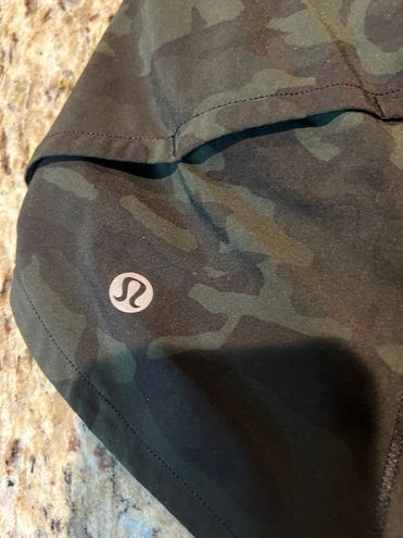 Lululemon Speed Up Short *2.5 - Incognito Camo Multi Gator Green / Black  (First Release) Size 8 - $51 (25% Off Retail) - From A