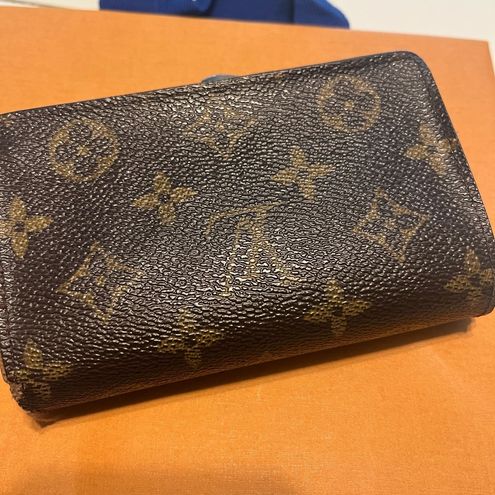 Louis Vuitton Authentic kiss lock Monogram French purse snap closure wallet  - $186 - From Michelle