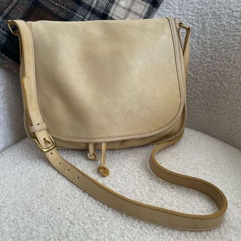 Vintage Coach Soft Flap Model 4050