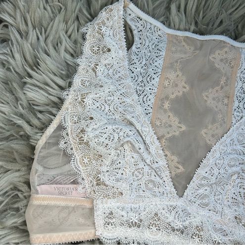 Victoria's Secret Dream Angels Chantilly lace plunge bralette size