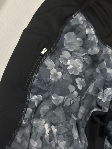 Athleta Women's Floral Frost Transverse Athletic Leggings Black Grey Size  Small