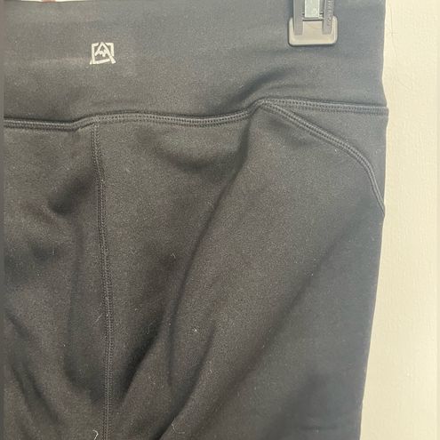 Avalanche fleece lined leggings Size M - $26 - From Carly