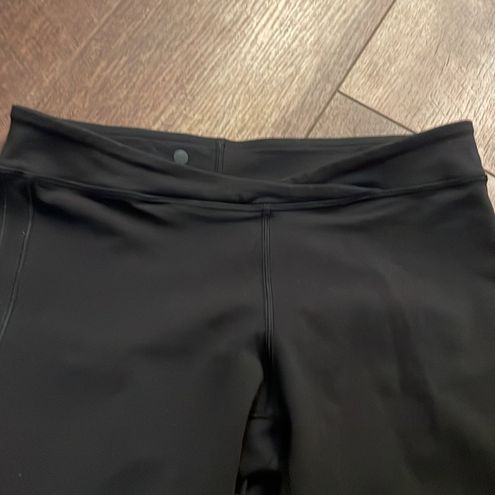 Lululemon Strike Tight Crop Leggings Size 6 - $25 - From Kristy