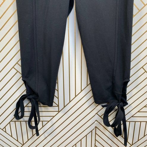 Free People Movement Turnout Leggings in Black Size M - $55 - From Bryan