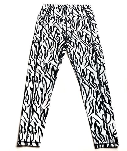 ZYIA Active Safari Pocket Brilliant Hi-Rise 7/8 Leggings Zebra