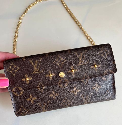 Louis Vuitton Monogram Sarah Wallet On Chain Brown - $249