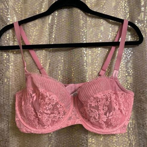 Lot of Gently used 38DD Victoria's Secret Bras