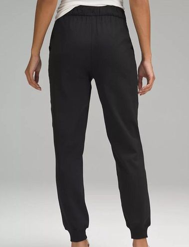 Lululemon Stretch High-Rise Jogger size 0 nwot - $70 - From Michelle