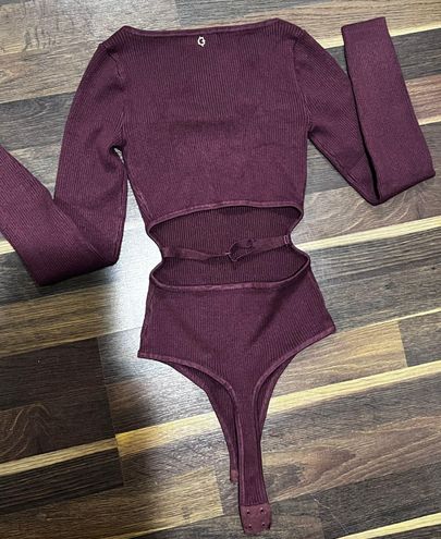 GUESS Women's Long Sleeve Liv Cut Out Rib Bodysuit, Pure Choco, Extra Small  at  Women's Clothing store