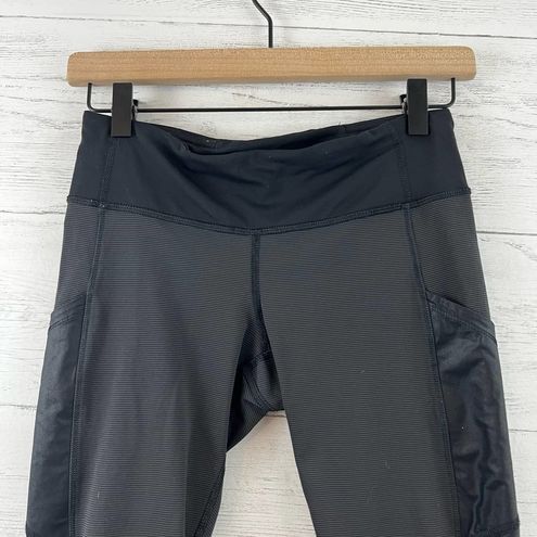 Lululemon Black Ruched Side Cropped Leggings Size 4 - $35 - From Tabitha