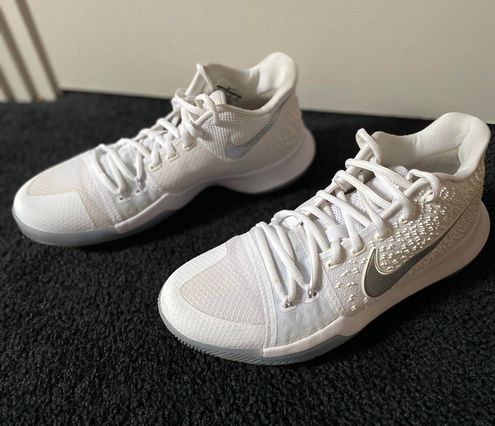 kyrie 3 white chrome size 8