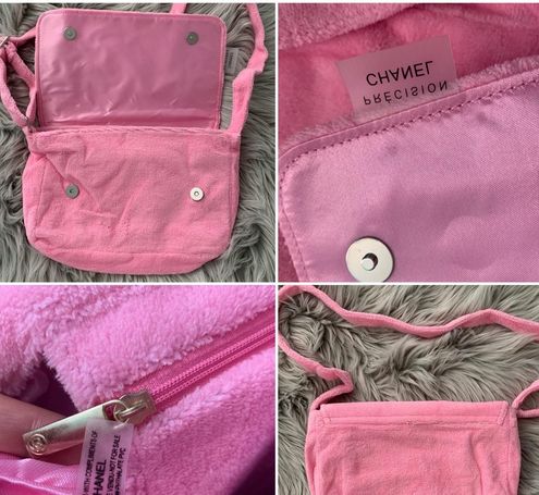 Chanel 's VIP precision messenger bag Pink - $200 New With Tags - From Nhi