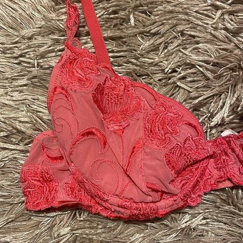 Victoria's Secret Vintage Pink Lace Underwire 36B Bra Size undefined - $16  - From Tara