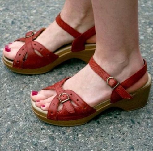 Dansko Women's Red Leather Sissy Sandals size 10 - 10.5(EU 42) PRICE  REDUCED!!! | eBay