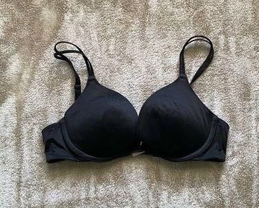 Victoria's Secret Black Double Strap Adjustable Bra Black Size undefined -  $14 - From Edith