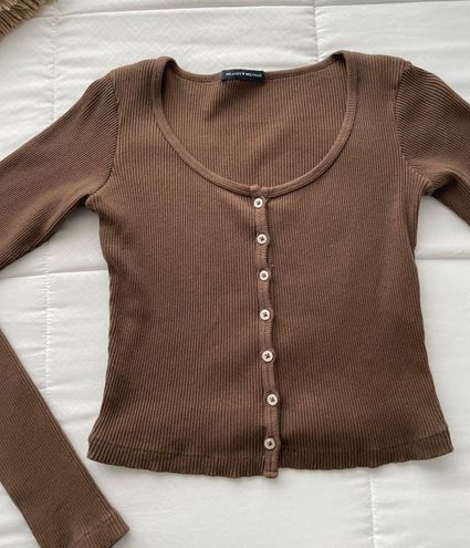 Brandy Melville Brown Long Sleeve Zelly Top 25 37 Off Retail From Joanna