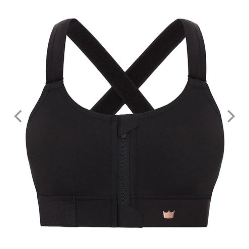 Shefit Flex Sports Bra Medium Impact in Black Size undefined - $41 - From  Jennifer