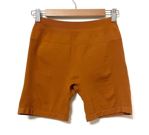 Alphalete Aurola Workout Shorts Orange Size M - $28 - From Thriftwithju