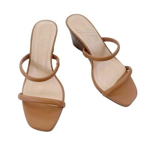 J.Crew Leather Double Strap Stacked Wedges Tan Style BP560 Size