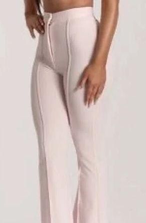 Zendaya Highwaisted Flare Pants - White - MESHKI