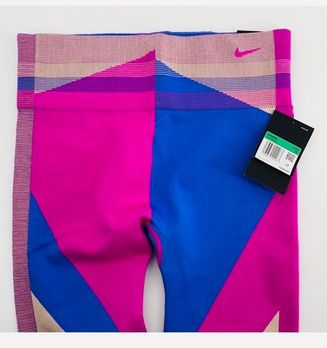 Nike Sculpt Lux Tight Fit Colorful Leggings EUC Purple Size XL - $32 (68%  Off Retail) - From Heidi