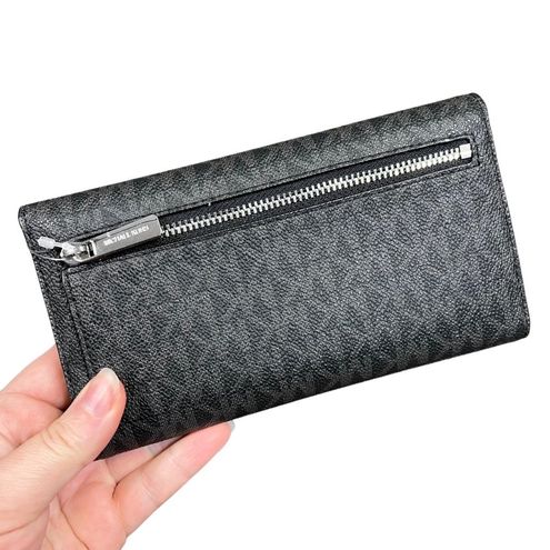 Michael Kors Jet Set Large Trifold Wallet in Gray