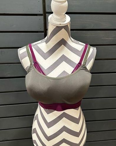 Natori 36G sports bra Size undefined - $30 - From Michelle