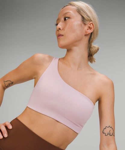 Lululemon Ribbed Nulu Asymmetrical Yoga Bra *Light Support, A/B