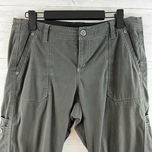 Kuhl Gray Cropped Cargo Capri Pants Size 12 - $29 - From Tabitha