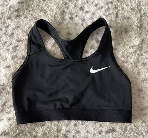 NIKE Sports Bra Size Small Great condition; No - Depop