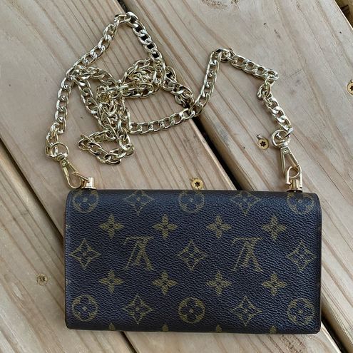 Louis Vuitton Authentic Sarah classic monogram canvas mini bag wallet on  chain Brown - $391 (69% Off Retail) - From Liv