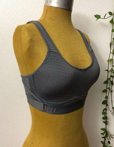 Layer 8 sports Bra size M. Made in Bangladesh. Size M - $13 - From Maryna