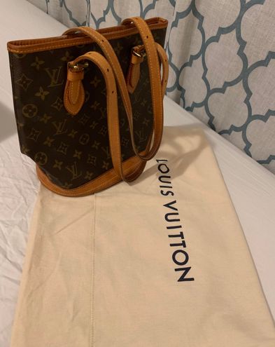 Louie Vuitton Purse Brown - $220 (85% Off Retail) - From Audrey