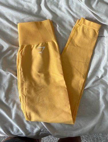 Seamless Legging Yellow Size M - $26 (35% - From Victoria