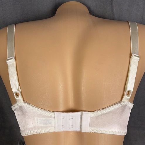 Vintage Hanes Brands 34C Balconette Bra Lined Second Skin Satin Underwire  Lace