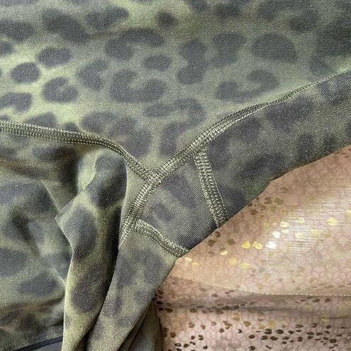 Victoria's Secret Pink Ultimate Women's Medium Animal Print Green Black  Leggings - $35 - From Jessica