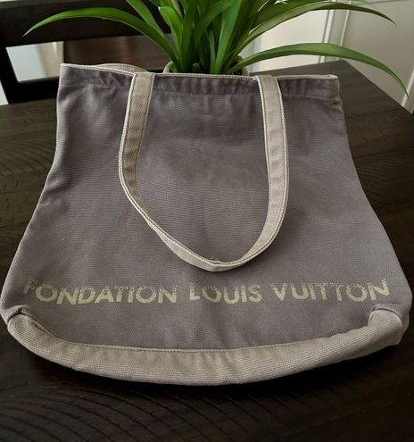 Louis Vuitton Fondation Museum Cotton Tote Bag Gray Rare Limited LV - $299  - From Katie