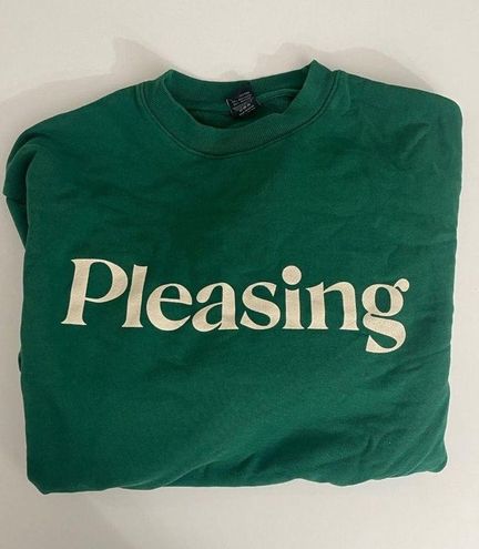 The Pleasing Crewneck in Forest Green