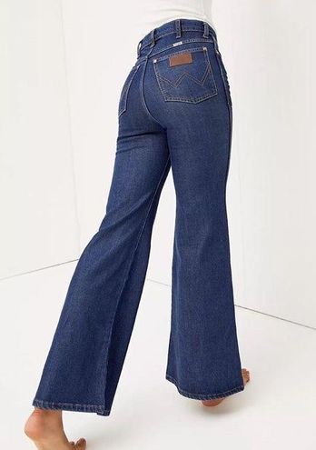 Wrangler Wanderer 622 x Free People High Rise Flare Jeans Size 24