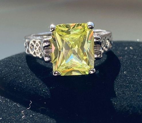 Lia sophia appletini on sale ring