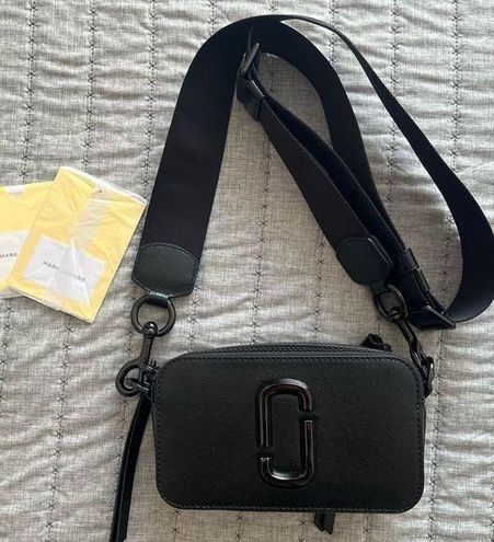 marc jacobs black snapshot bag